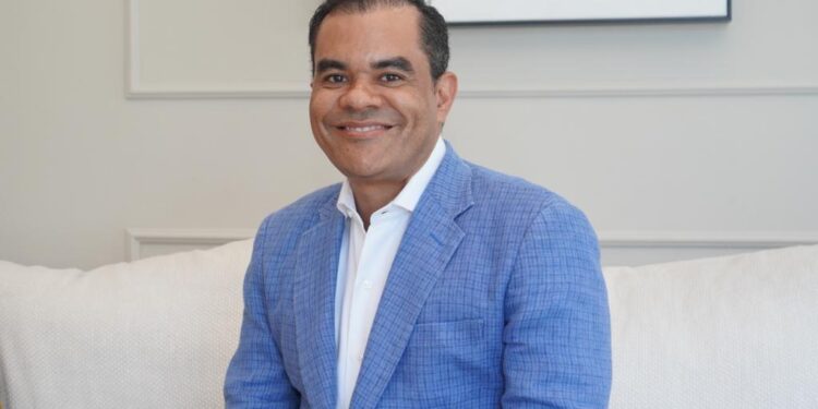 Elías Báez: Convención para elección de candidato alcaldía SDO favorece democracia interna