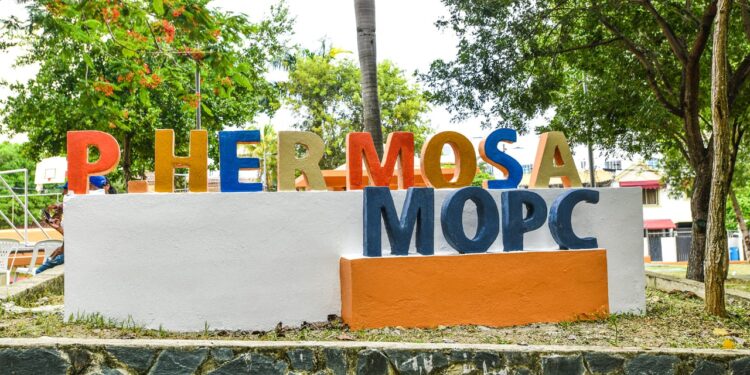 Obras Públicas inaugura parque Pradera Hermosa en DN