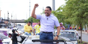 Luis Alberto: “Por ineficiente e incapaz, en el 2024 ni el médico Chino lo salva".