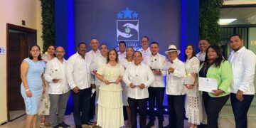 Director SRSM valora premios Programa Desempeño SNS 2023 y felicita a ganadores