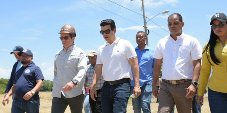 Wellington Arnaud informó sistema alcantarillado sanitario en Mao será inaugurado en primer trimestre 2024