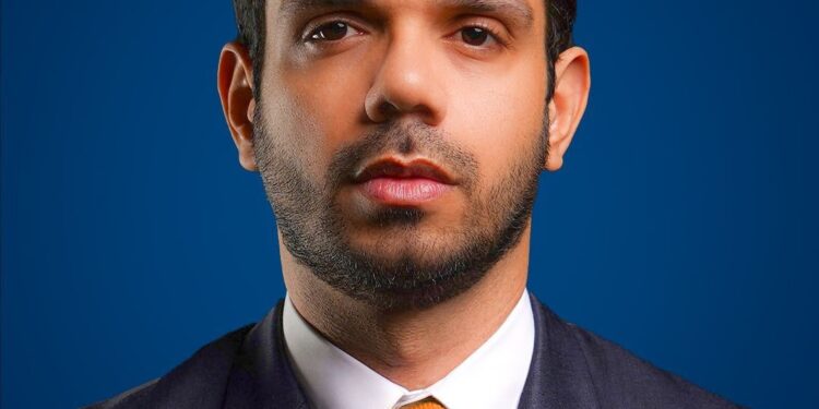 Roger Pujols presenta propuesta de sendero cultural de los ingenios