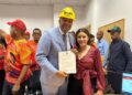 Pedro Botello inscribe su precandidatura a la Presidencia