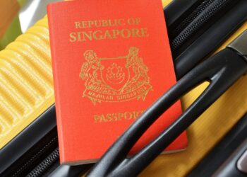 El pasaporte de Singapur es el que permite visitar más países del mundo, según índice