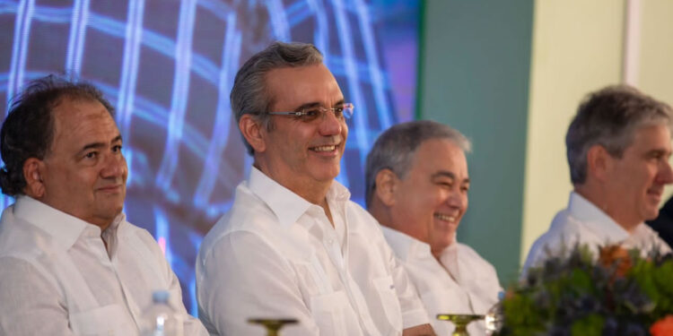 Presidente Luis Abinader inaugura cinco nuevas obras en Puerto Plata