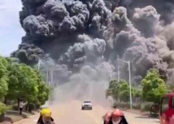 Impresionante explosión en una planta química de China