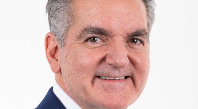 Neney Cabrera, solicita licencia como ministro, sin disfrute de sueldo, durante la precampaña electoral
