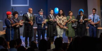 Ramón Santana estrenó a casa llena y con excelentes críticas su más reciente espectáculo teatral: “Terror”