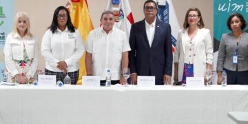 LMD y UIM inician maestría en Municipalismo y Desarrollo Local