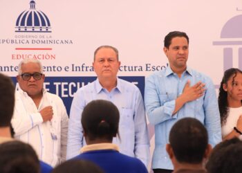Dirección General de Mantenimiento e Infraestructura Escolar realiza lanzamiento del "Plan Nacional de Techados de Canchas Escolares"
