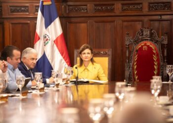 Consejo de Ministros se reúne para tratar presupuesto del Estado para 2024