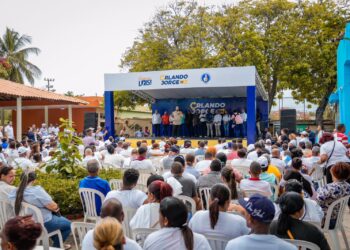 Orlando Jorge formaliza aspiraciones a la Alcaldía del DN