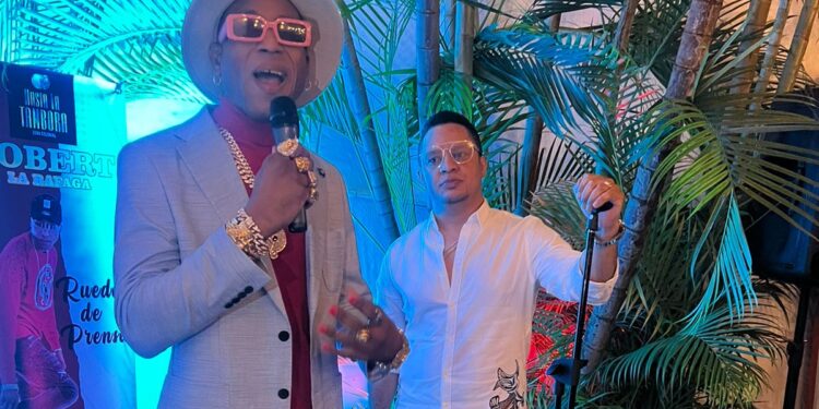 Robert La Rafaga reactiva su carrera con “Humo negro”