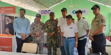 Fundación Raymond Rodríguez, DNCD, Armada RD y Auxiliares Navales llevan jornada de salud a Palmar de Ocoa