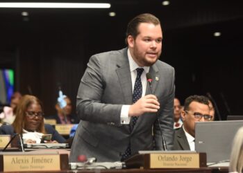 Aprueban proyecto de ley de política antidopaje de Orlando Jorge Villegas