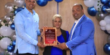 Regional 15 celebran “Premio al Mérito Magisterial 2023”