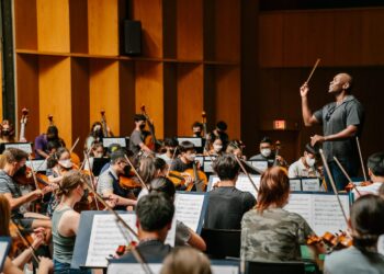 Fundación Sinfonía auspicia encuentros educativos de NY02 con estudiantes de música dominicanos