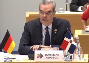 Abinader reclama Unión Europea-CELAC aborden juntos desafíos de la pobreza
