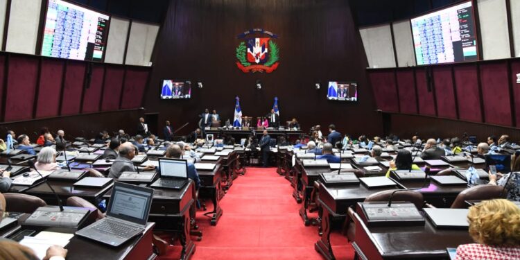 Aprueban modificación de Ley que regula el proceso de extinción de dominio de bienes ilícitos