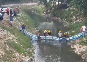Raymond Rodríguez, Fideicomiso de Residuos DO Sostenible y Océano Limpio intervienen cañada de Arroyo Hondo
