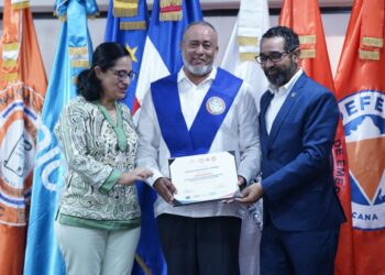 MINERD gradúa a 40 técnicos en reducción de riegos para el sector educativo