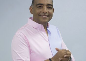 Candidato a diputado por San Juan considera hace falta explotar ecoturismo en la zona