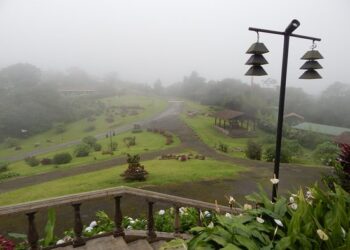 Aguaceros y tronadas desde la tarde del sábado