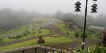 Aguaceros y tronadas desde la tarde del sábado