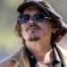 Johnny Deep preocupa por su salud; lo encuentran desmayado en hotel