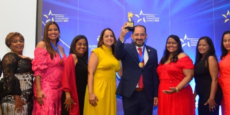 Cooperativa de Aduanas recibe el galardón Business Managment Awards 2023