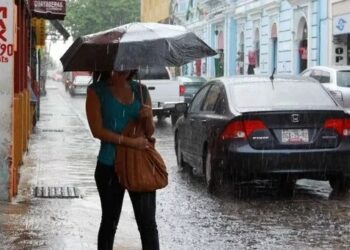 Chubascos aislados por onda tropical, según Meteorología