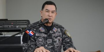 Director general de la Policía advierte no existe espacio para negociar con  delincuentes o protegerlos