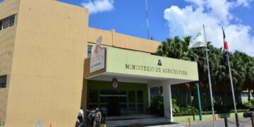 Agricultura activa plan de contingencia preventivo por el paso de Franklin