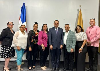Presidente de la JCE encabeza en EE. UU. misión que supervisa servicios y organización del voto