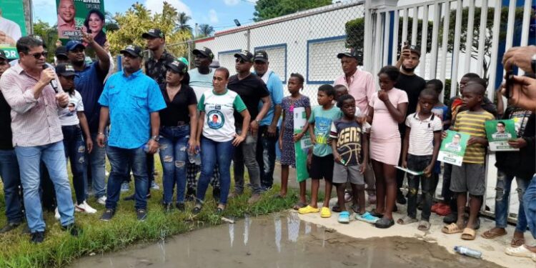 Precandidato alcalde FP: “Vamos a declarar en estado de emergencia municipio SDO”
