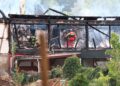 Francia: Investigan como homicidios las 11 muertes en incendio de albergue sin permisos