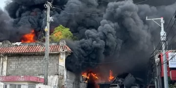 Informe revela explosión en San Cristóbal fue por gases originados en Vidal Plastic