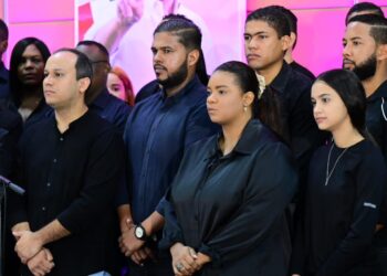 Jóvenes declaran luto nacional por abandono del Gobierno PRM
