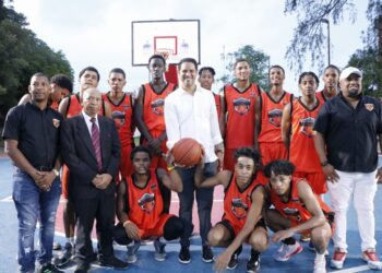 Promueven en jóvenes recreación sana a través de actividades deportivas