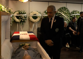 El IGREPOL honra  al fallecido General  de la PN Sergio Nim Mello