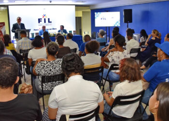 La Feria del Libro ofrece un jueves con variadas actividades para toda la familia