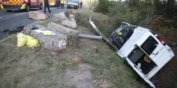 Muere un niño y cuatro resultan heridos en un accidente de un minibus escolar en Francia
