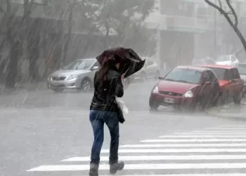 Varias provincias en Alerta Meteorológicas, debido a los efectos de la vaguada y una onda tropical