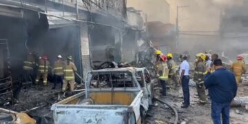 SNS registra 3 fallecidos y Red Pública asiste 33 personas tras explosión en San Cristóbal