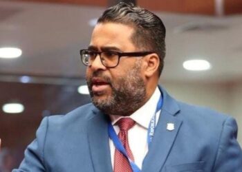 Senador de San Cristóbal aboga por la necesidad de que se apruebe ley de bomberos