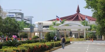 Subcentro de la UASD en Jimaní imparte charla de inducción a estudiantes de nuevo ingreso