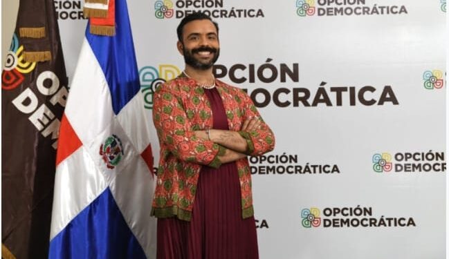 Activista gay lanza su pre candidatura a regidor por OD