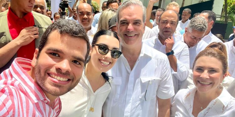 Precandidato a diputado PRM Vicente Sánchez garantiza aportar a la transformación de la ciudad capital