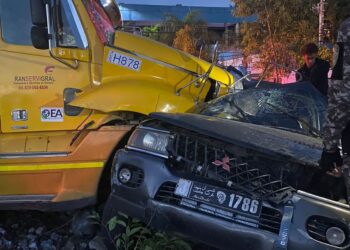 911 coordinó asistencia de 16 unidades de rescate en accidente de tránsito en Avenida Máximo Gómez