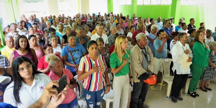 Proyecto de titulación en parcelas 31 y 87 del DC No. 05 beneficiará a 6 mil personas